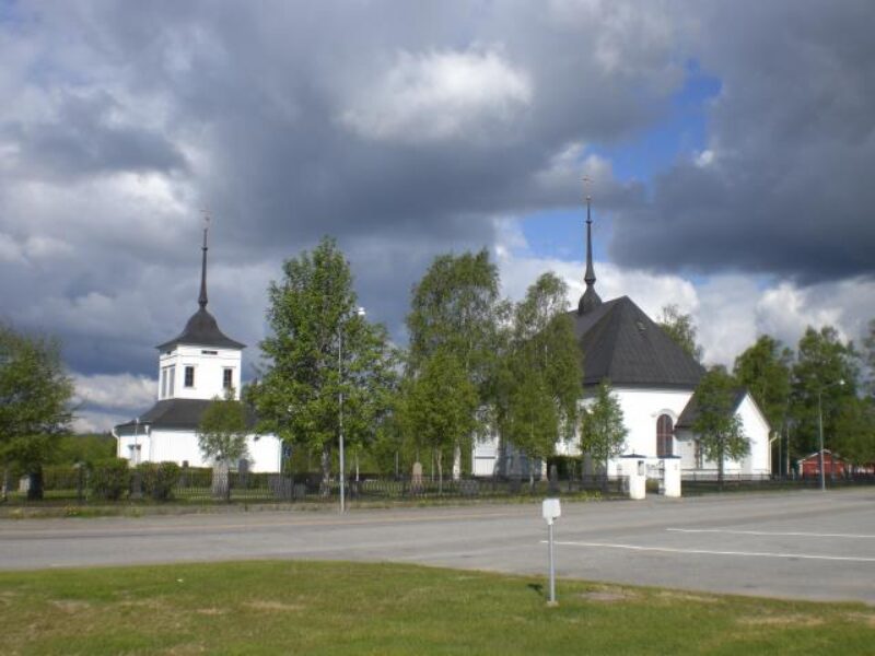 nysatra_kyrka